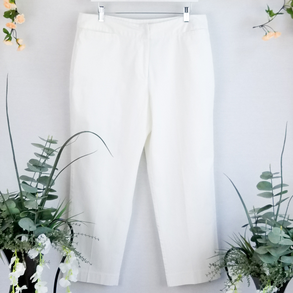 New!! Ruby Rd. White Capris